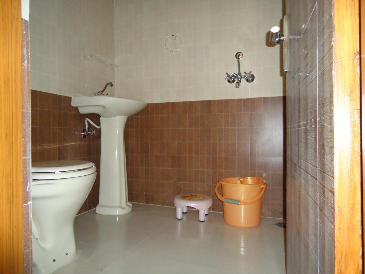 Basil Inn Home Stay Walking Distance From Taj Mahal Agra Agra  Eksteriør billede
